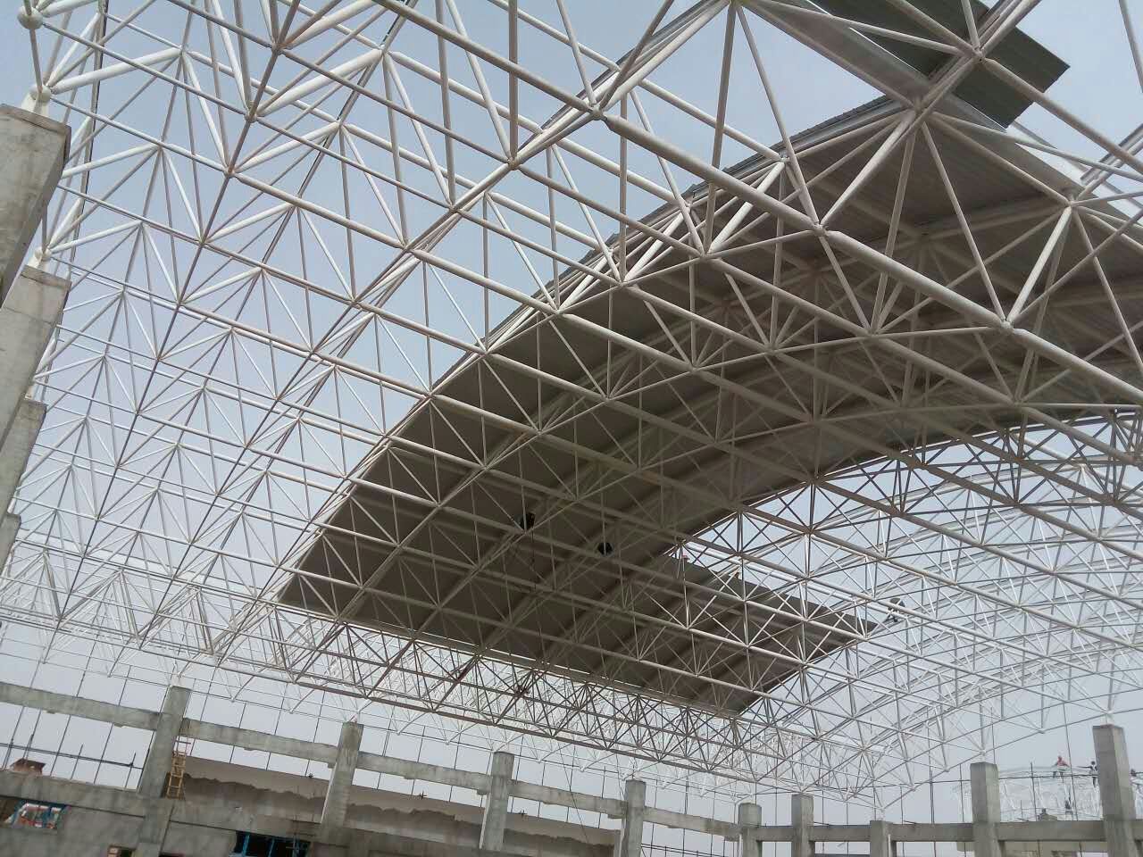赣州一汽网架